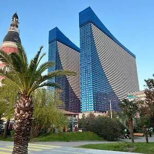 Апартаменты Orbi Sea View, Батуми